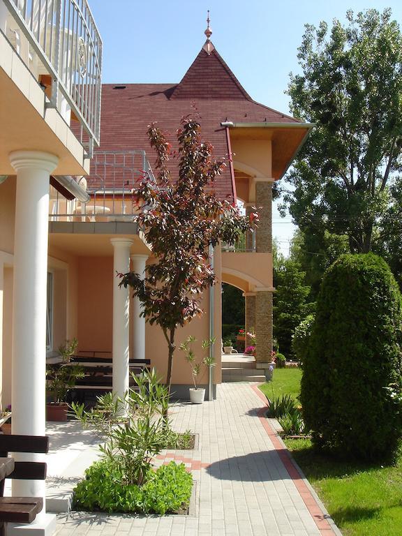 Villa Monika Keszthely Extérieur photo