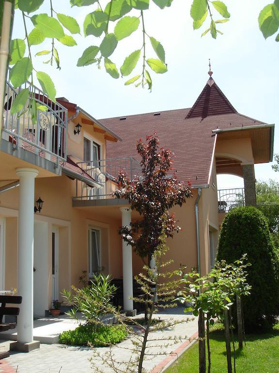 Villa Monika Keszthely Extérieur photo