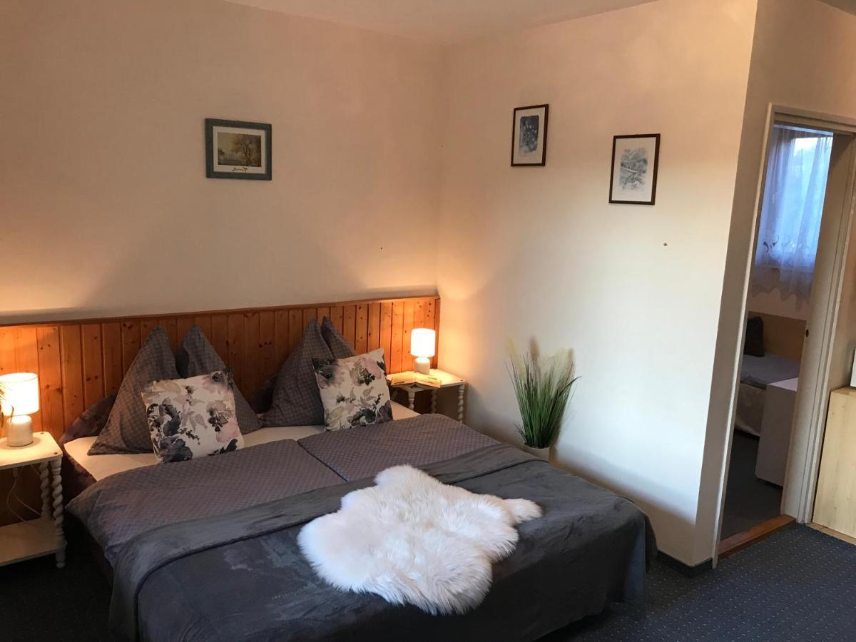 Villa Monika Keszthely Extérieur photo